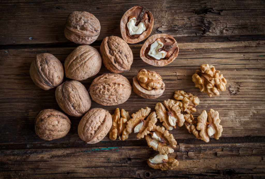 The 8 Nuts That Have The Highest Amount Of Omega 3 | Iwi Life