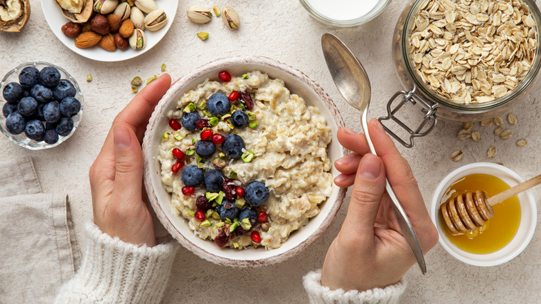 7 Healthy Ways To Eat Oats And 7 Ways You Should Avoid